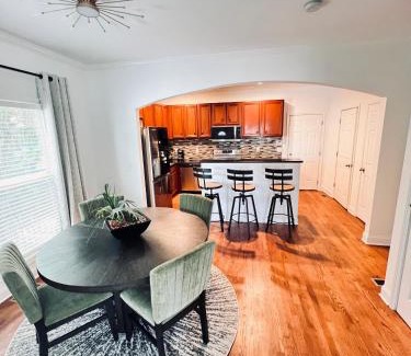 Sylvan Hills Villa | Modern Downtown ATL Retreat