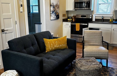 Garden District Apartment | Modern Downtown CDA “Base Camp” Studio - perfect for your CDA Adventure Retreat