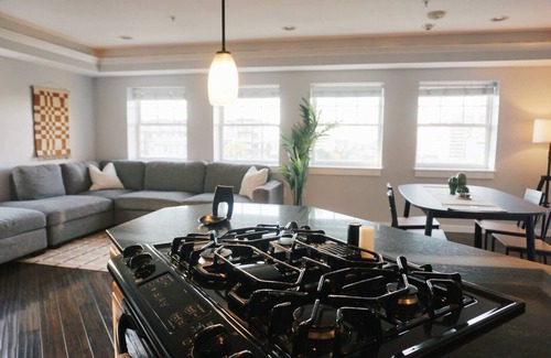 Downtown Salt Lake City Apartment | Modern Downtown Apartment | Walk to Restaurants & Shops