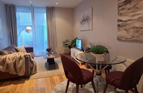North Wall Apartment | Modern Dublin City Centre