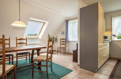 Eriskirch Apartment | Modern Duplex Apartment “Ferienwohnung Haidle” close to the Lake