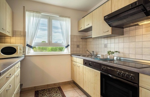 Eriskirch Apartment | Modern Duplex Apartment “Ferienwohnung Haidle” close to the Lake