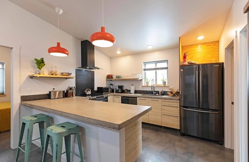 Lower Rattlesnake House | Modern, Eco-Friendly Home - Walking distance to Downtown Missoula & St. Pats Hospital