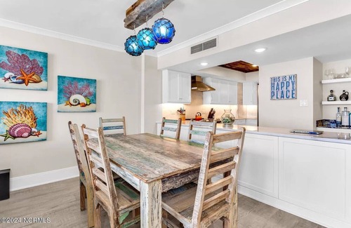 Wrightsville Beach Condo | Modern Elegance Meets Coastal Escape: Explore Newly Updated 2 BR Penthouse Condo