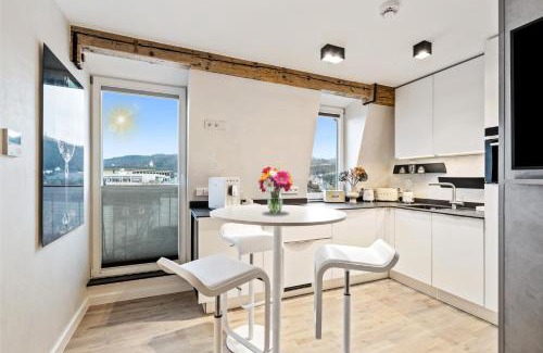 Mitte Apartment | Modern Elegance in historical City Center