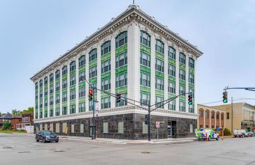 Crawfordsville Apartment | Modern Elegance Timeless Crawfordsville Studio!