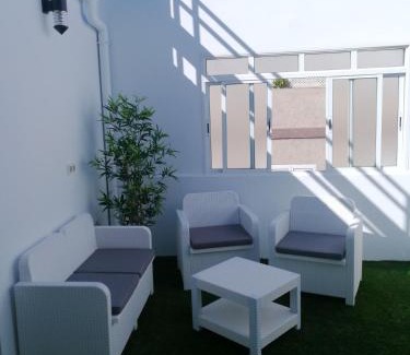 Las Palmas de Gran Canaria Apartment | Modern apartment in Las Palmas 140 m² with air conditioning