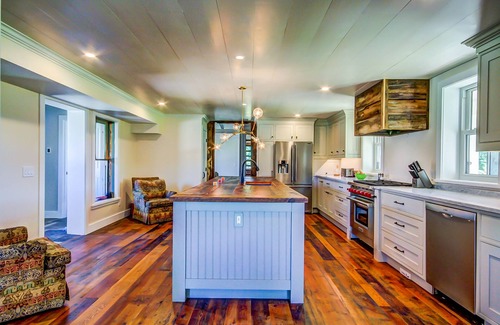 The Blue Mountains House | Modern Farmhouse, pool, recreational barn on 168 acres near Blue Mtn