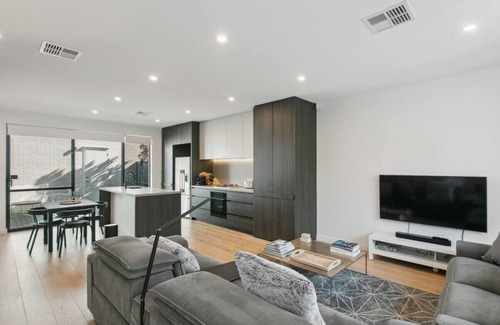 Subiaco House | Modern, Family, 3 Bedroom Home Beautifully Styled, Comfortable, Parking