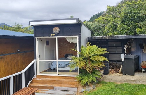 Penzance Bay House | Modern Family Friendly Holiday Home