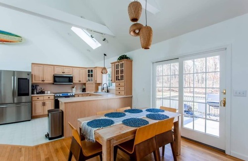 Harwich House | Modern Family Getaway In Harwich