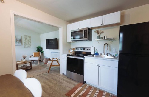 Johnson City Apartment | Modern Farmhouse Chic Apartment in Johnson City