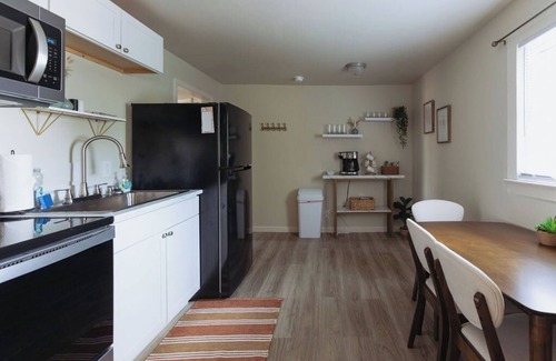 Johnson City Apartment | Modern Farmhouse Chic Apartment in Johnson City