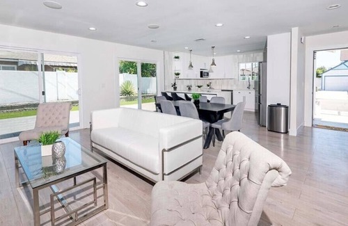 Cypress House | MODERN FARMHOUSE living centrally located!