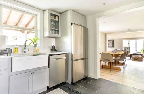 Cochecton House | modern farmhouse nestled in the Catskills