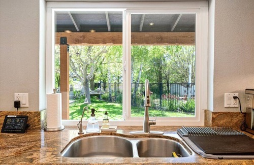 Paso Robles House | Modern Farmhouse- Prime location yet very private! 12 wineries w/in 1 mile