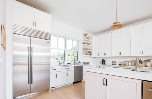 Southold House | Modern Farmhouse Private Estate, 6.5 acres