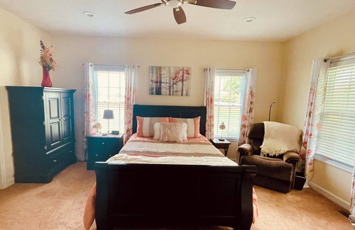 Guthrie Other | Modern farmhouse retreat in Western Kentucky