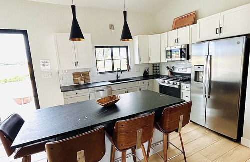Grand Junction House | Modern Farmhouse w/Privacy, Views and Hot Tub!