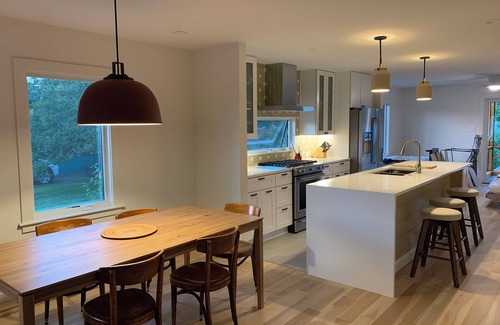West Cape May House | Modern farmhouse on a quiet street -nNew listing, fully renovated!