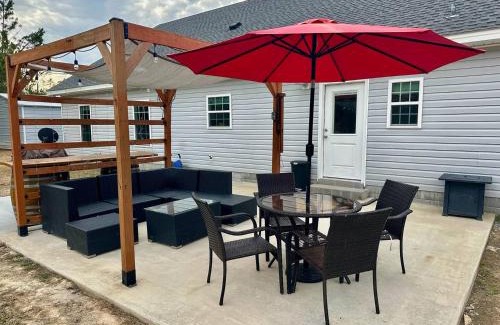 Waresboro House | Modern Farmhouse W Pickleball