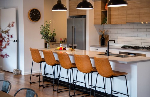 Myrtleford House | Modern Federation Style home in town centre