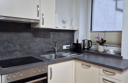 Sistrans Apartment | Modern feel-good studio * for 2 people near Innsbruck with terrace