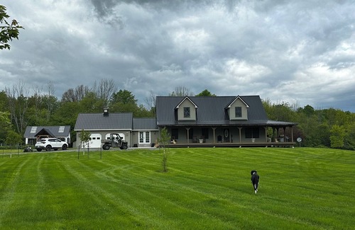 Hammondsport House | Modern Finger Lakes Cabin – Private and Minutes from Keuka Lake & Wineries!