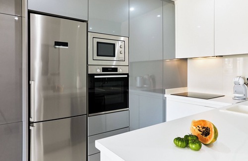 Pueblo Latino Apartment | Modern flat close to the beach & Top Golf courses!