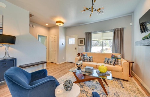 Flagstaff House | Modern Flagstaff Vacation Rental with 2 Living Areas