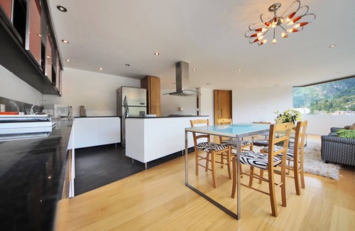Santa Fe Apartment | Modern Flat/Great View & Location