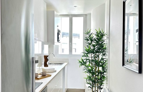 Butte-aux-Cailles Apartment | Modern Flat in Bercy