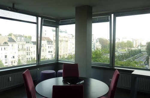 Etterbeek Apartment | Modern Flat Stunning views