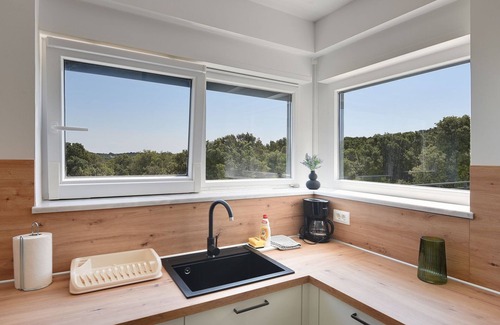 Pjescana Uvala Apartment | Modern flat with large terrace