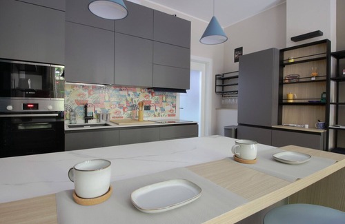 Ghisolfa Apartment | Modern Flat with Private Garden