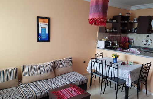 Martil Apartment | Modern flat with sea view in martil