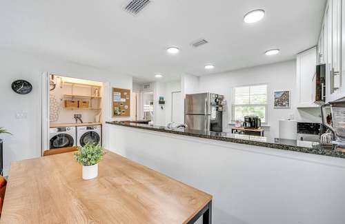 Oakland House | Modern Florida Bungalow: 3 Miles to Winter Garden!