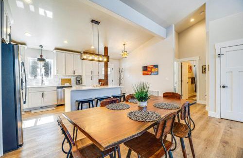 Florissant House | Modern Florissant Mountain Retreat with Deck and Grill