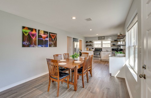 Flower Mound House | Modern Flower Mound Home < 2 Mi to River Walk