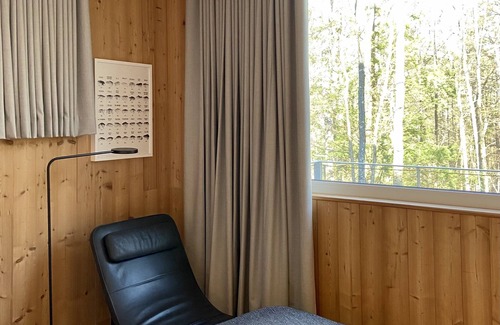 Mount Tremper House | Modern Forest retreat, nestled in Catskills Park, close to hiking and ski trails
