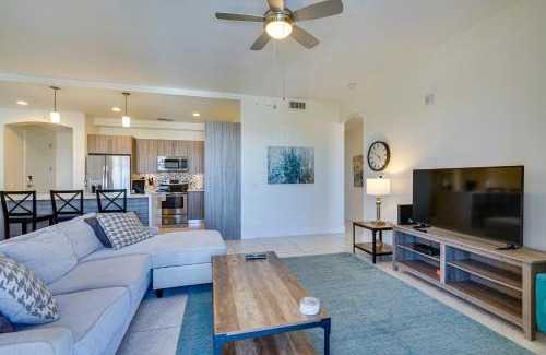 Majestic Palms Apartment | Modern Fort Myers Condo Rental about 5 Mi to Beach!