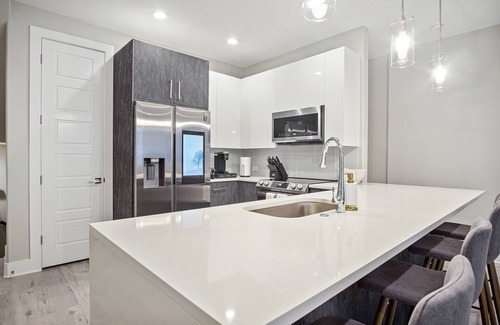 Fort Worth House | Modern Fort Worth Townhome 2 bedroom 2.5 bath - Comfortable Stay