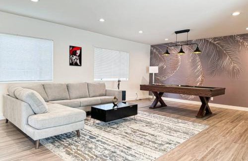 Burbank House | Modern Friendly 3BR Habitat - WO - BUR