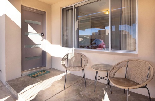 Port Lincoln Apartment | Modern, fully equipped, and pet-friendly accommodation.