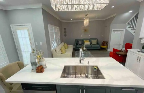 Churchill Meadows House | Modern furnished 5 BR house Mississaugan