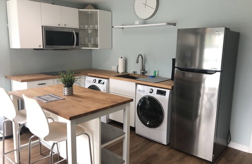 Audubon Park House | Modern Garden Suite!