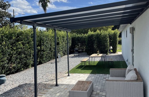 Audubon Park House | Modern Garden Suite!