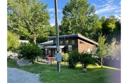 Callicoon House | Modern Gem in the Heart of Downtown Callicoon NY