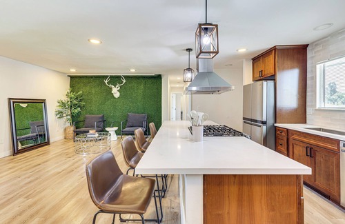Lakeside House | Modern Gem w/Outdoor Oasis: 5 Mi to Lake Jennings