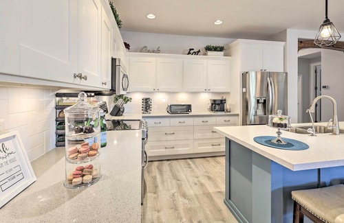 Gilbert House | Modern Gilbert Oasis w/ Private Pool, Hot Tub